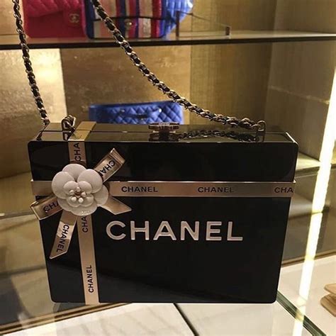 chanel free gift with purchase 2016